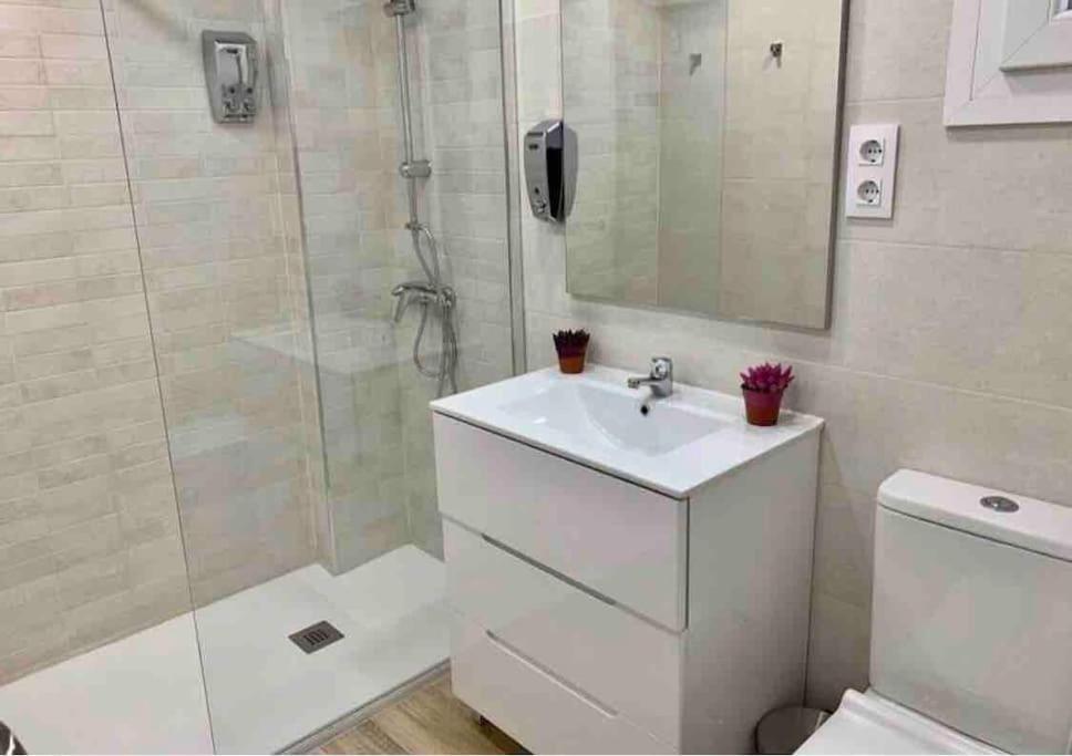 Apartamento 4 Personas Madrid Exterior photo